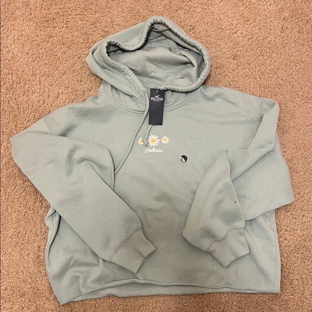 Hollister Women’s Green Hoodie with Floral Design NWT